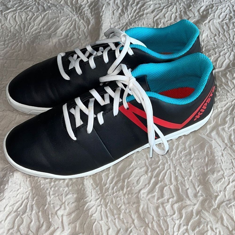Kipsta Decathlon First HG Indoor Turf Trainers Shoes Size 5 Youth Black Red Teal